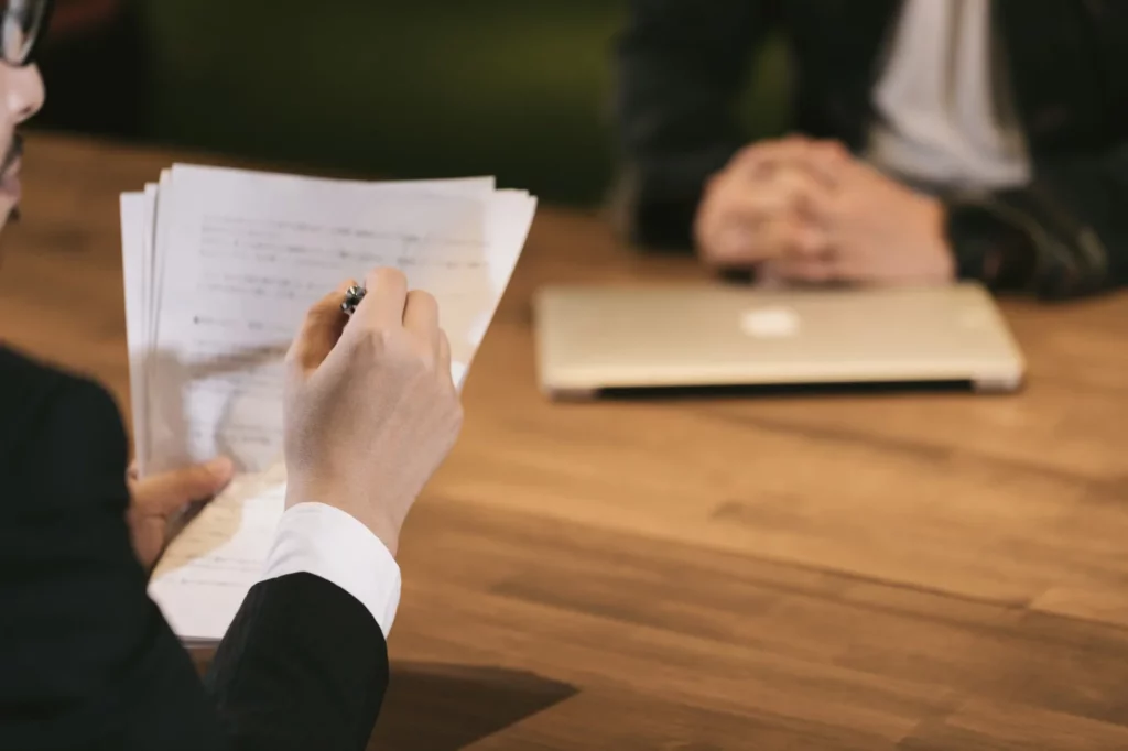 教員の退職金問題はどこに相談するべきか　退職金ナビ